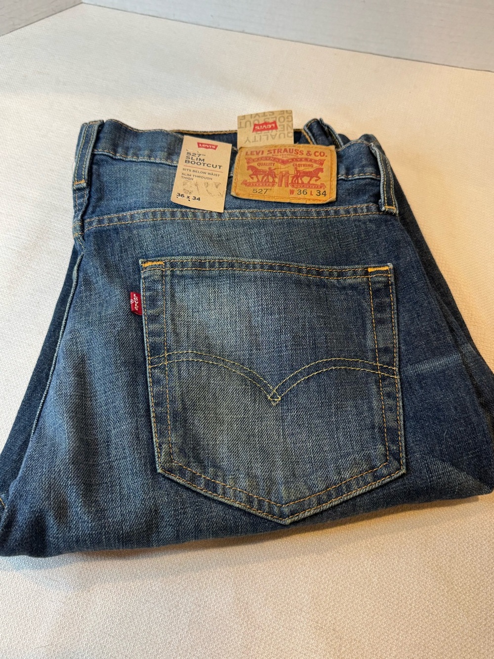 NWT Levi's 527 Slim Bootcut Jeans 36x34, 2018